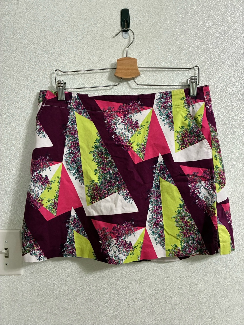 Lady Hagen Women’s Abstract Floral A-Line  Skort in Magenta and Lime size 12